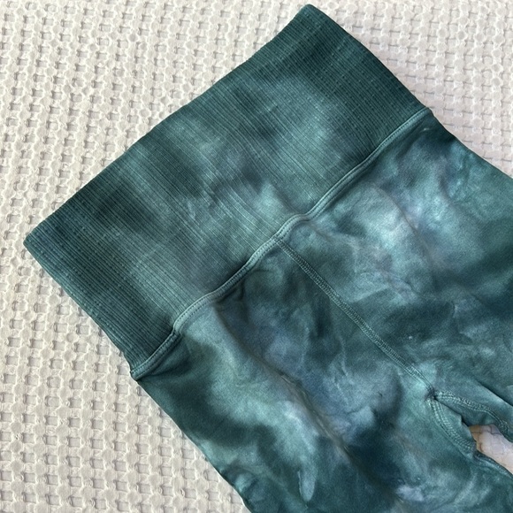 FP Movement by Free People Good Karma Tie Dye Leggings Size XS - Picture 6 of 9